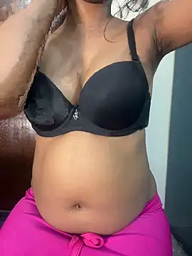 dark chocolety girl online show from 04.19.26