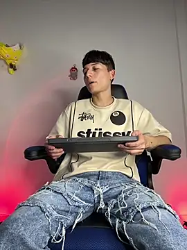 bryan hot 23 online show from 04.23.26