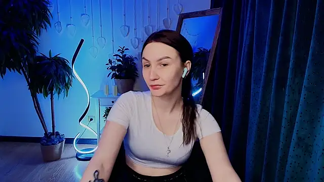 1i1yfoxxx online show from 05.13.26