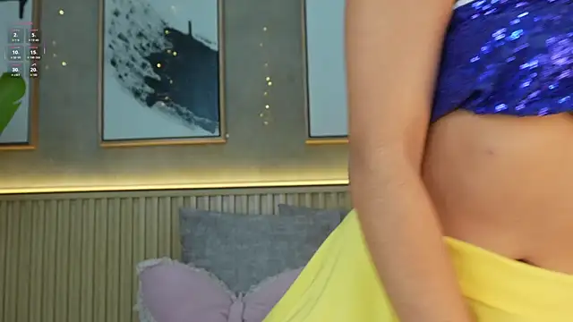 Angela Reed online show from 04.26.26