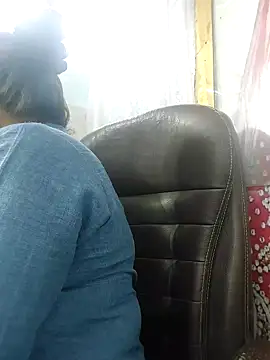 Snapshot of Reha_69 chatting on 05.18.26 Reha 69 online show from 05.18.26