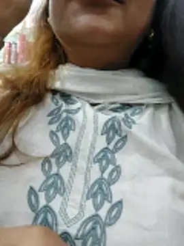 Snapshot of Reha_69 chatting on 05.27.26 Reha 69 online show from 05.27.26