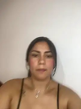 Arya Phone online show from 04.20.26