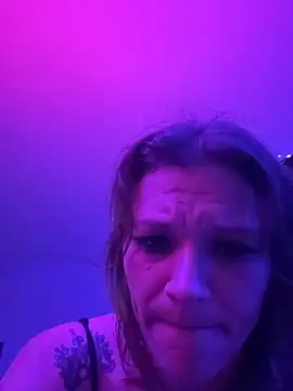 SavageKitten420 online show from 04.27.26