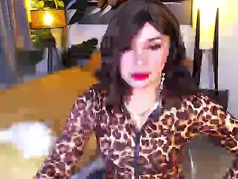 Snapshot of Tssassy chatting on 04.22.26 Tssassy online show from 04.22.26