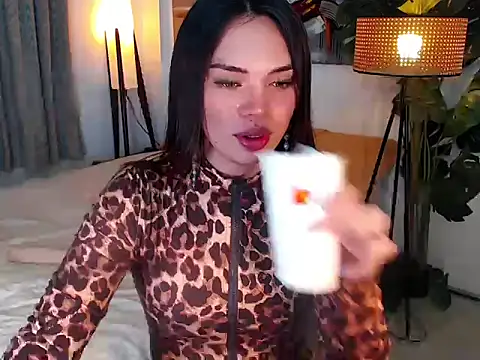 Snapshot of Tssassy chatting on 04.25.26 Tssassy online show from 04.25.26
