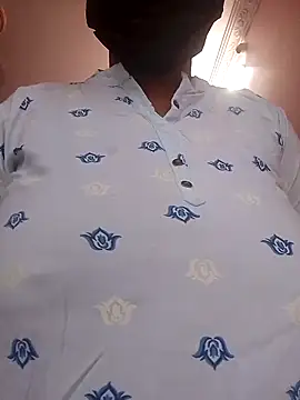 chinnilovely2004 online show from 05.08.26