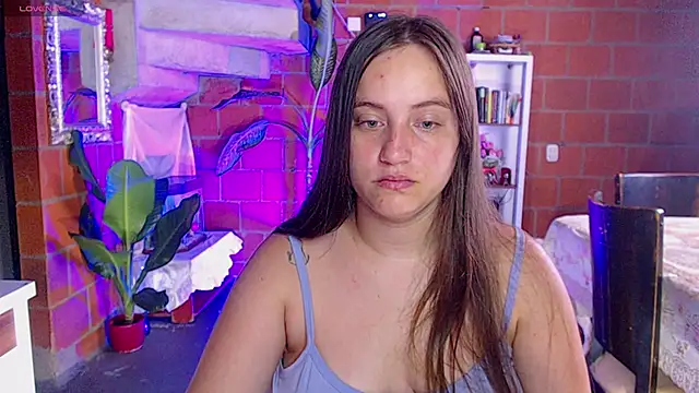 Valerymoon19 online show from 06.12.26