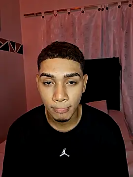 ApoloKiss  online show from 04.27.26