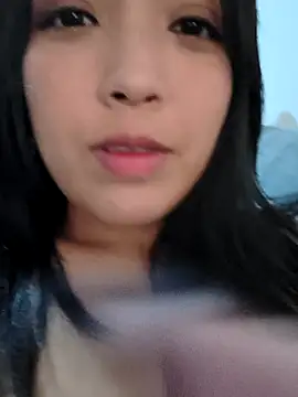 Snapshot of Thanilopera chatting on 05.06.26 Thanilopera online show from 05.06.26