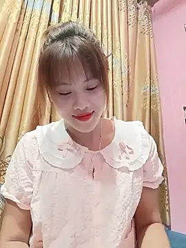 Ly-sexyy online show from 06.12.26