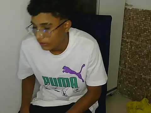 black jeanss online show from 04.21.26