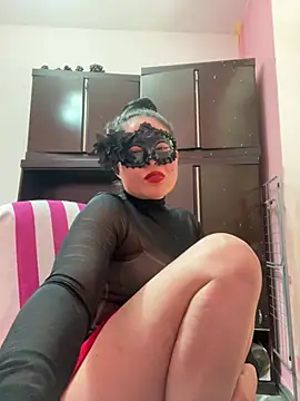 Snapshot of gattitta29 chatting on 05.16.26 gattitta29 online show from 05.16.26