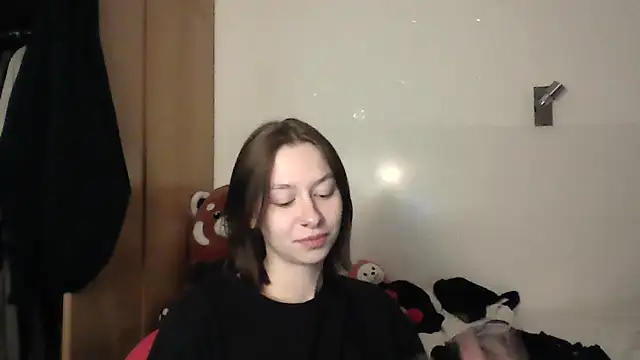 Snapshot of JuicyErika chatting on 05.07.26 JuicyErika online show from 05.07.26