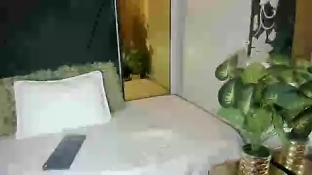 Babyemily18  online show from 05.24.26