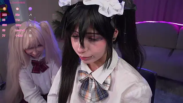 Snapshot of CosplayDream chatting on 05.08.26 CosplayDream online show from 05.08.26