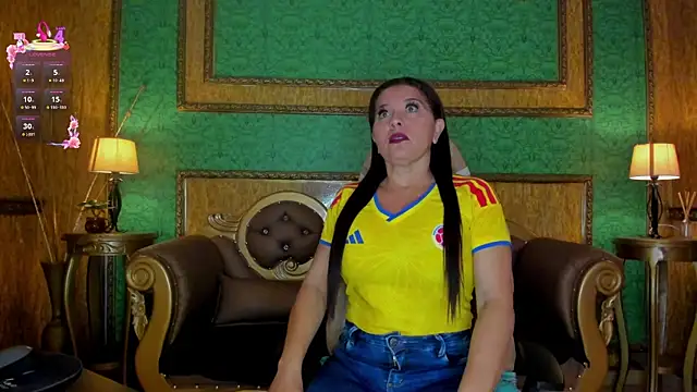 Snapshot of Agata_Jade chatting on 06.23.26 Agata Jade online show from 06.23.26