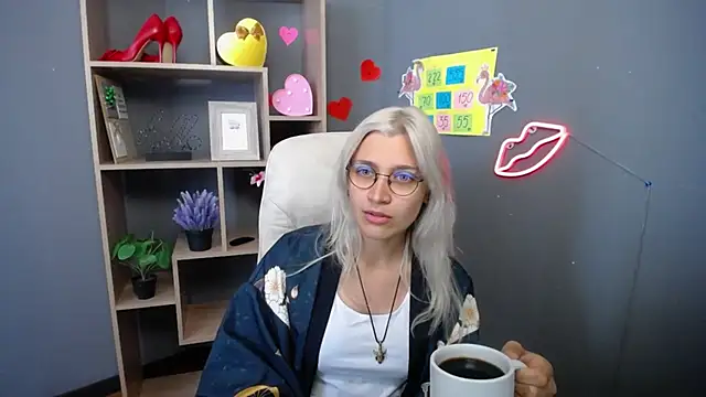 Snapshot of RubyDaviss chatting on 05.10.26 RubyDaviss online show from 05.10.26
