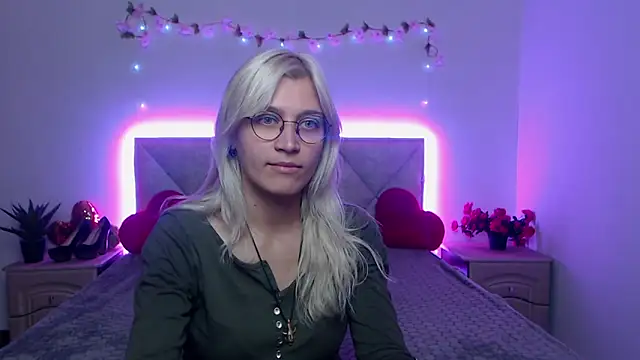 Snapshot of RubyDaviss chatting on 05.22.26 RubyDaviss online show from 05.22.26