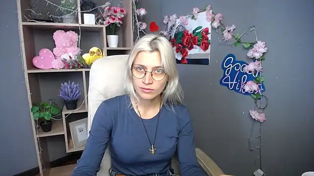 Snapshot of RubyDaviss chatting on 05.31.26 RubyDaviss online show from 05.31.26