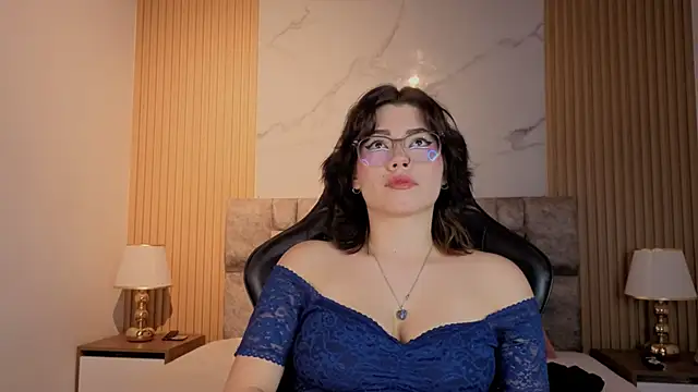 alkivamoon online show from 05.12.26