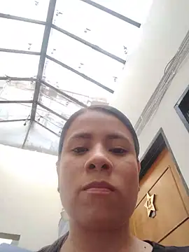 Snapshot of Nicol_Alvarez1 chatting on 05.14.26 Nicol Alvarez1 online show from 05.14.26