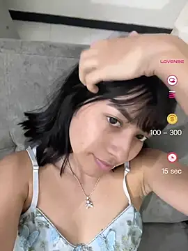 Snapshot of katty_lovelyy chatting on 04.26.26 katty lovelyy online show from 04.26.26