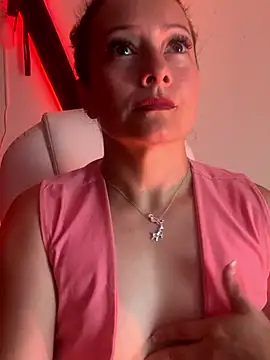 Snapshot of SamiiContreras_ chatting on 04.29.26 SamiiContreras online show from 04.29.26