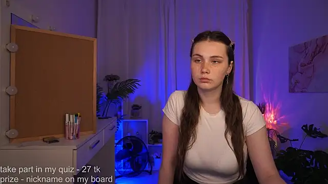 Snapshot of BettyMarlowe chatting on 06.23.26 BettyMarlowe online show from 06.23.26