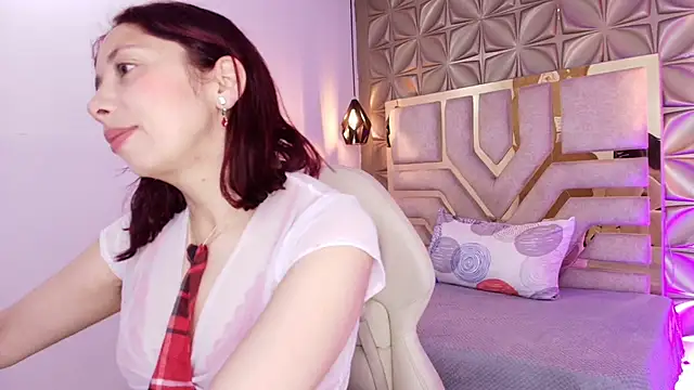 Snapshot of stephaniesun_ chatting on 05.24.26 stephaniesun online show from 05.24.26