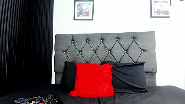 Trinity-presley online show from 06.10.26