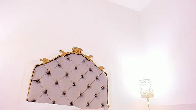 Snapshot of atenea_lux chatting on 07.28.26 atenea lux online show from 07.28.26