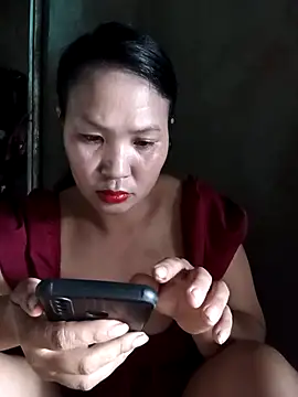 Snapshot of Beola-mi chatting on 05.23.26 Beola-mi online show from 05.23.26