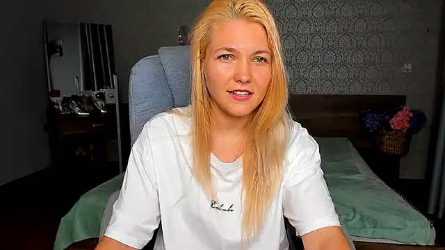 AnniShery online show from 07.15.26