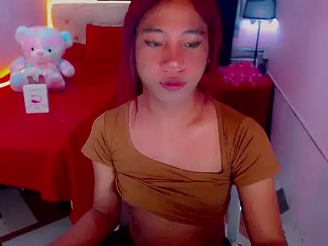 URsexyLylia online show from 05.07.26