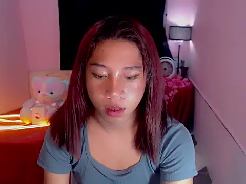 URsexyLylia online show from 05.29.26