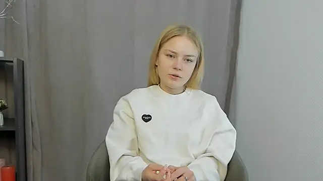 LavonaMadlem online show from 04.27.26