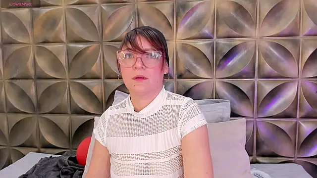 Gaia rougee online show from 05.23.26
