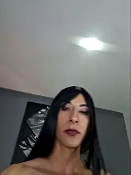Snapshot of kandyts chatting on 05.15.26 kandyts online show from 05.15.26