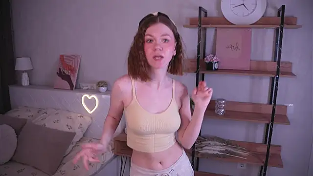 Snapshot of VeronaPavlock chatting on 04.28.26 VeronaPavlock online show from 04.28.26