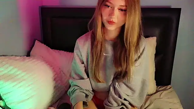 Finally18Cicii online show from 06.01.26