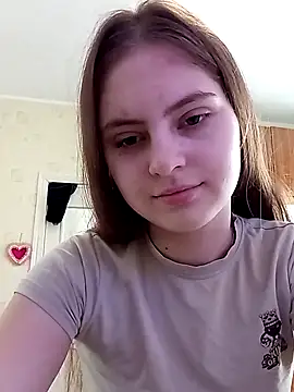 Snapshot of Miss-Venom chatting on 05.17.26 Miss-Venom online show from 05.17.26