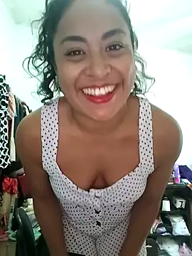 Snapshot of DiosaJaguarMorena chatting on 05.02.26 DiosaJaguarMorena online show from 05.02.26