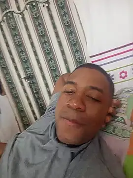 Snapshot of Hector-black chatting on 05.30.26 Hector-black online show from 05.30.26