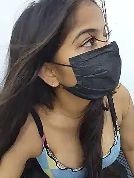 Snapshot of Dimpi_0 chatting on 06.19.26 Dimpi 0 online show from 06.19.26