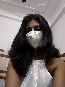 Snapshot of NAUGHTY-RASHI chatting on 05.06.26 NAUGHTY-RASHI online show from 05.06.26