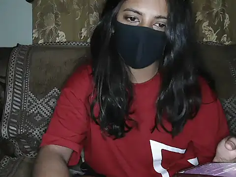 Snapshot of NAUGHTY-RASHI chatting on 05.27.26 NAUGHTY-RASHI online show from 05.27.26
