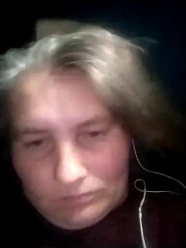 Snapshot of IrisMaris37 chatting on 05.13.26 IrisMaris37 online show from 05.13.26
