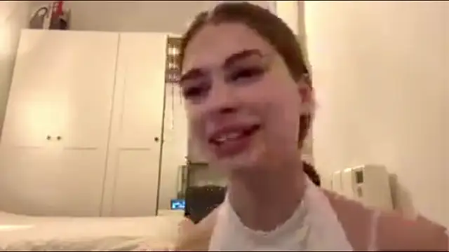 Snapshot of JacquelyneDelgado chatting on 04.29.26 JacquelyneDelgado online show from 04.29.26