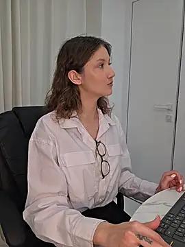 Snapshot of Aria_Alves chatting on 07.07.26 Aria Alves online show from 07.07.26